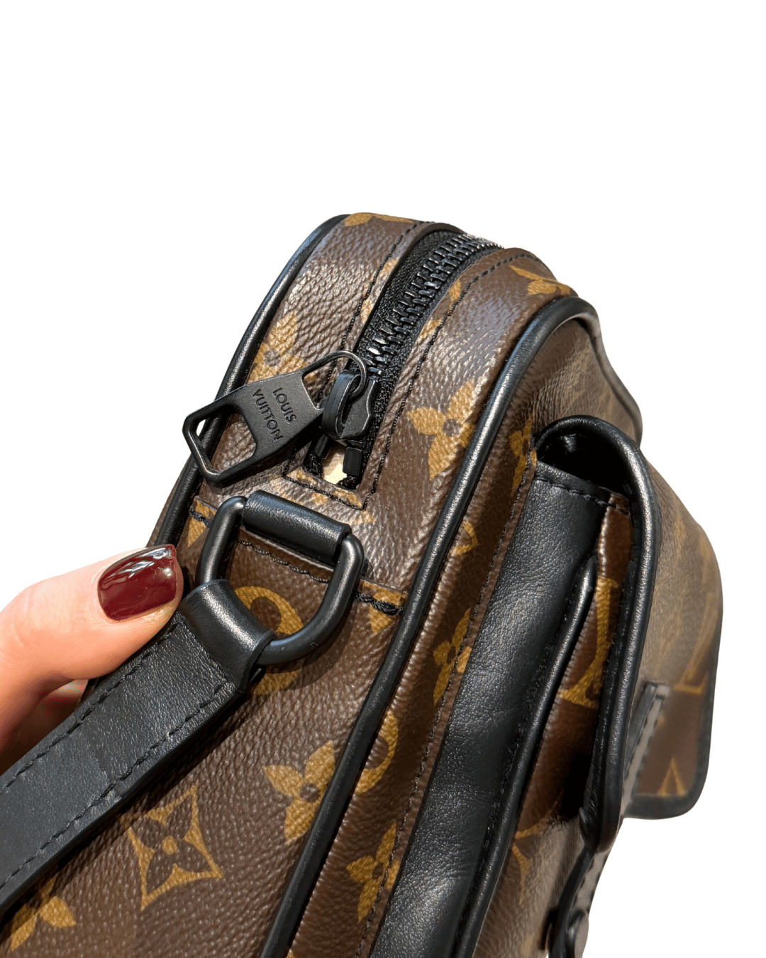 TRACOLLA CHRITOPHER MACASSAR LOUIS VUITTON