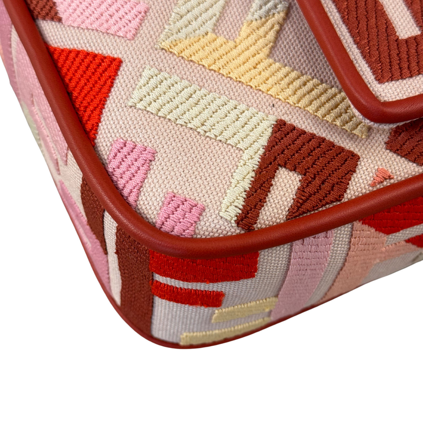 BAGUETTE FENDI MULTICOLOR