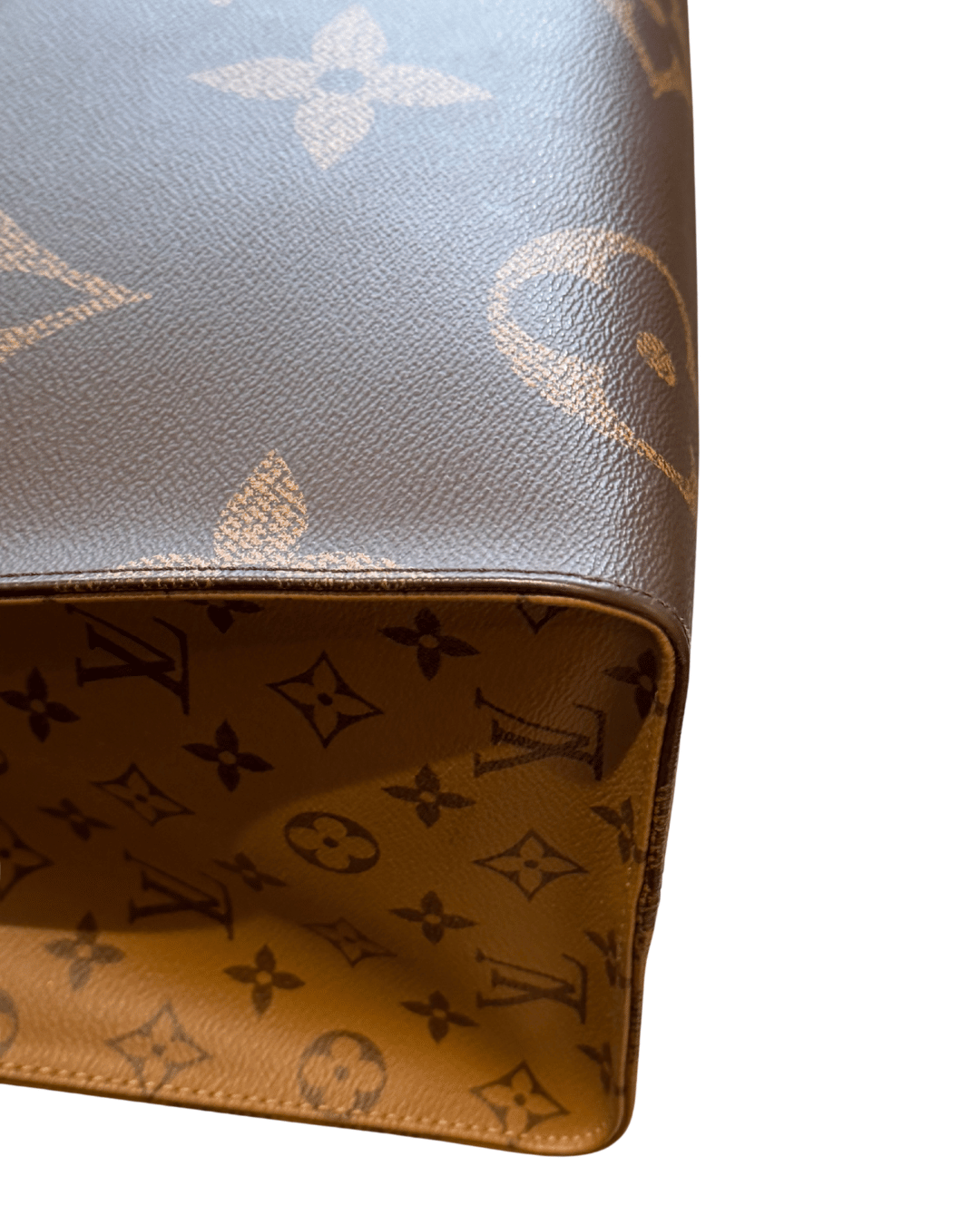 ONTHEGO GM MONOGRAM REVERSE LOUIS VUITTON