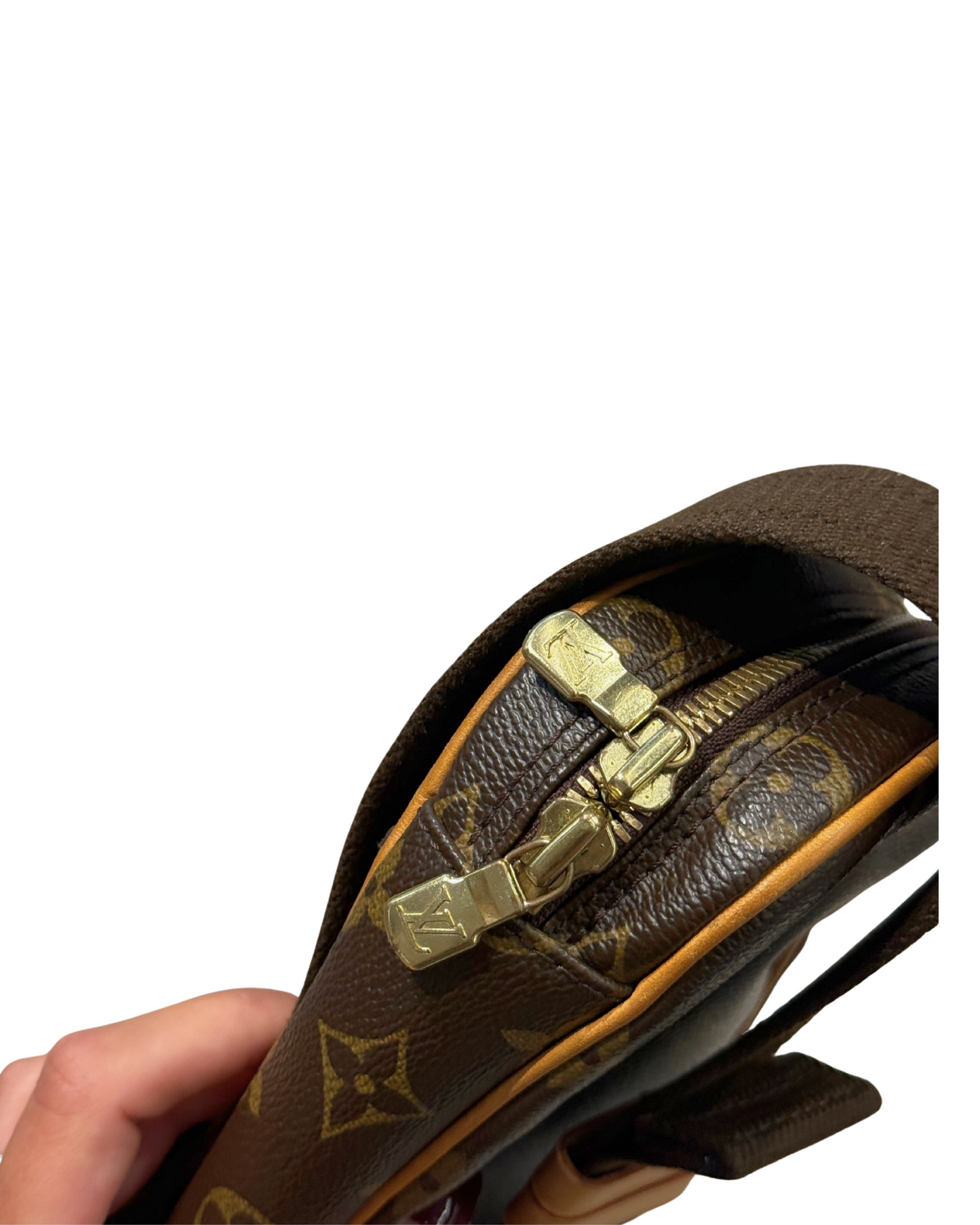 BORSELLO A TRACOLLA LOUIS VUITTON