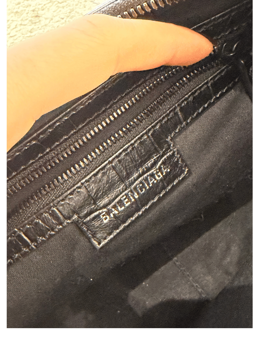 BALENCIAGA LE CAGOLE TRACOLLA NERA