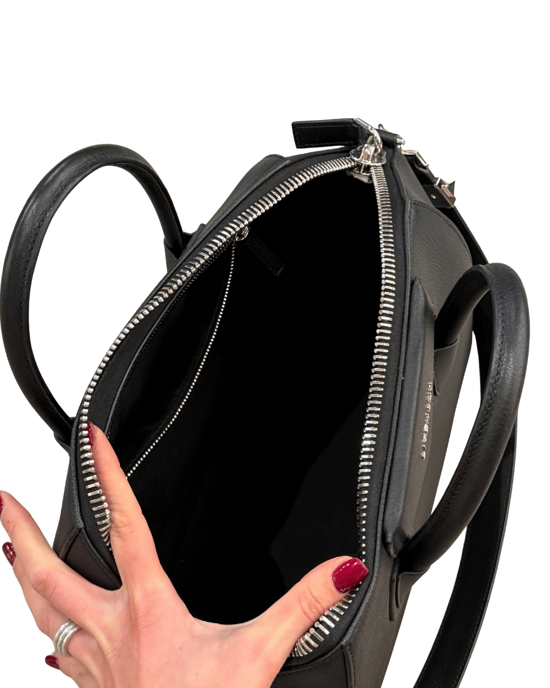 GIVENCHY ANTIGONA MEDIA NERA