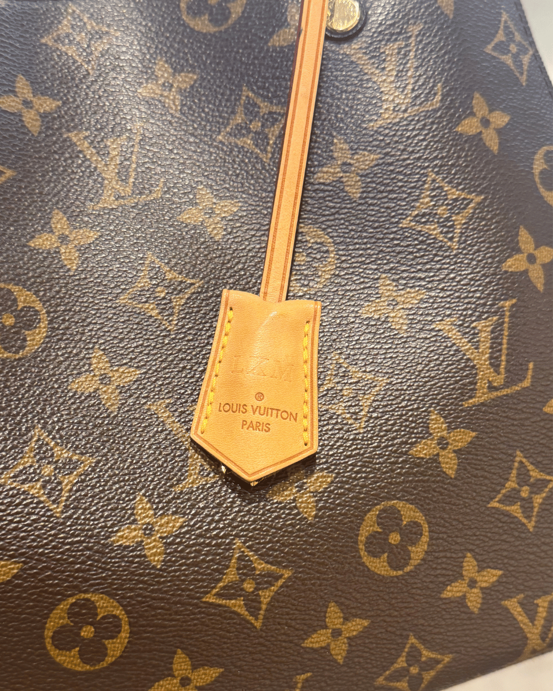 MONTAIGNE MM LOUIS VUITTON MONOGRAM