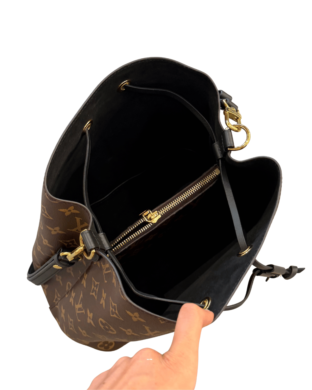 NEONOE LOUIS VUITTON MONOGRAM RIFINITURE NERE
