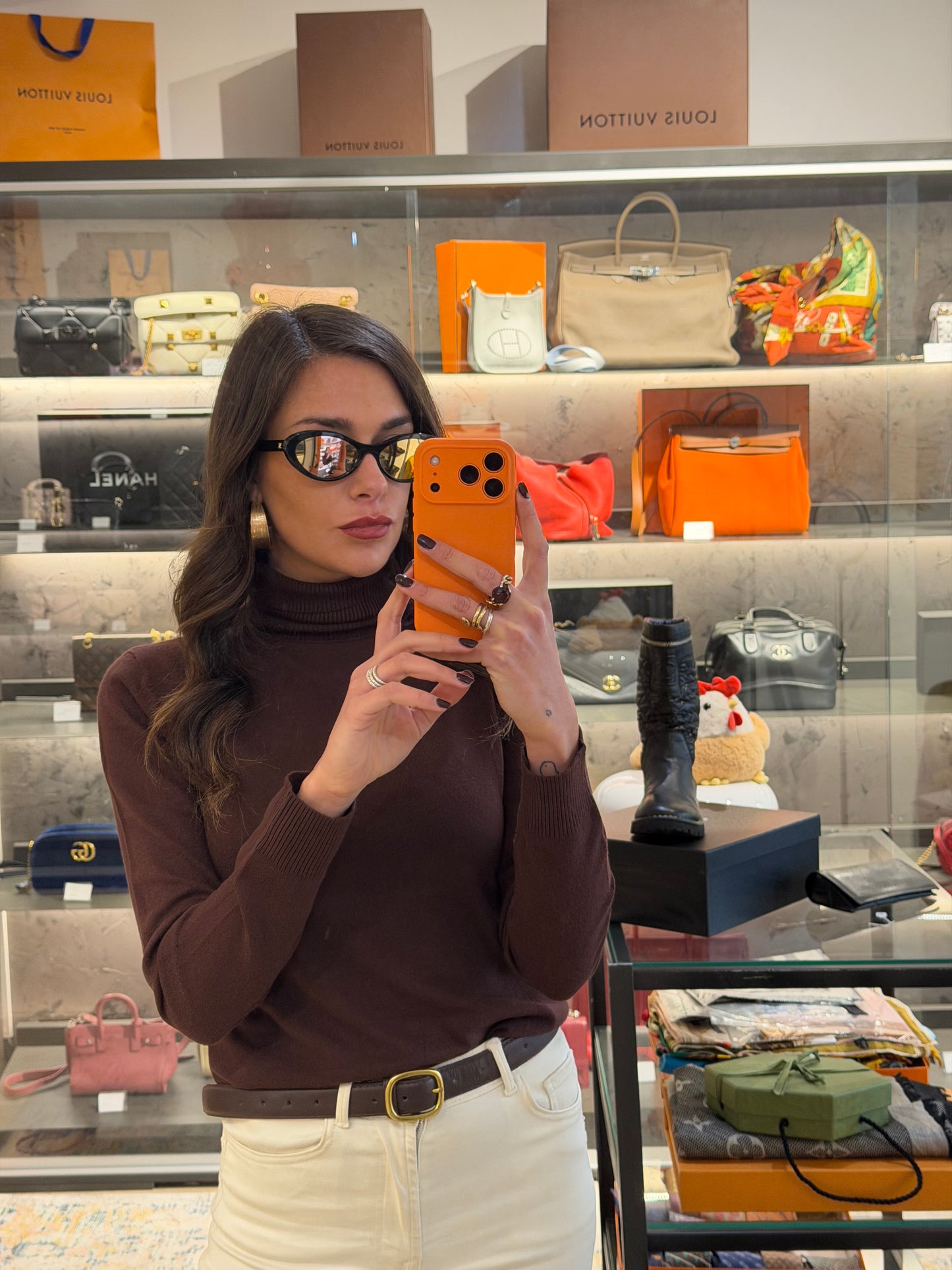 OCCHIALI OVALI CHANEL NERI LENTI A SPECCHIO