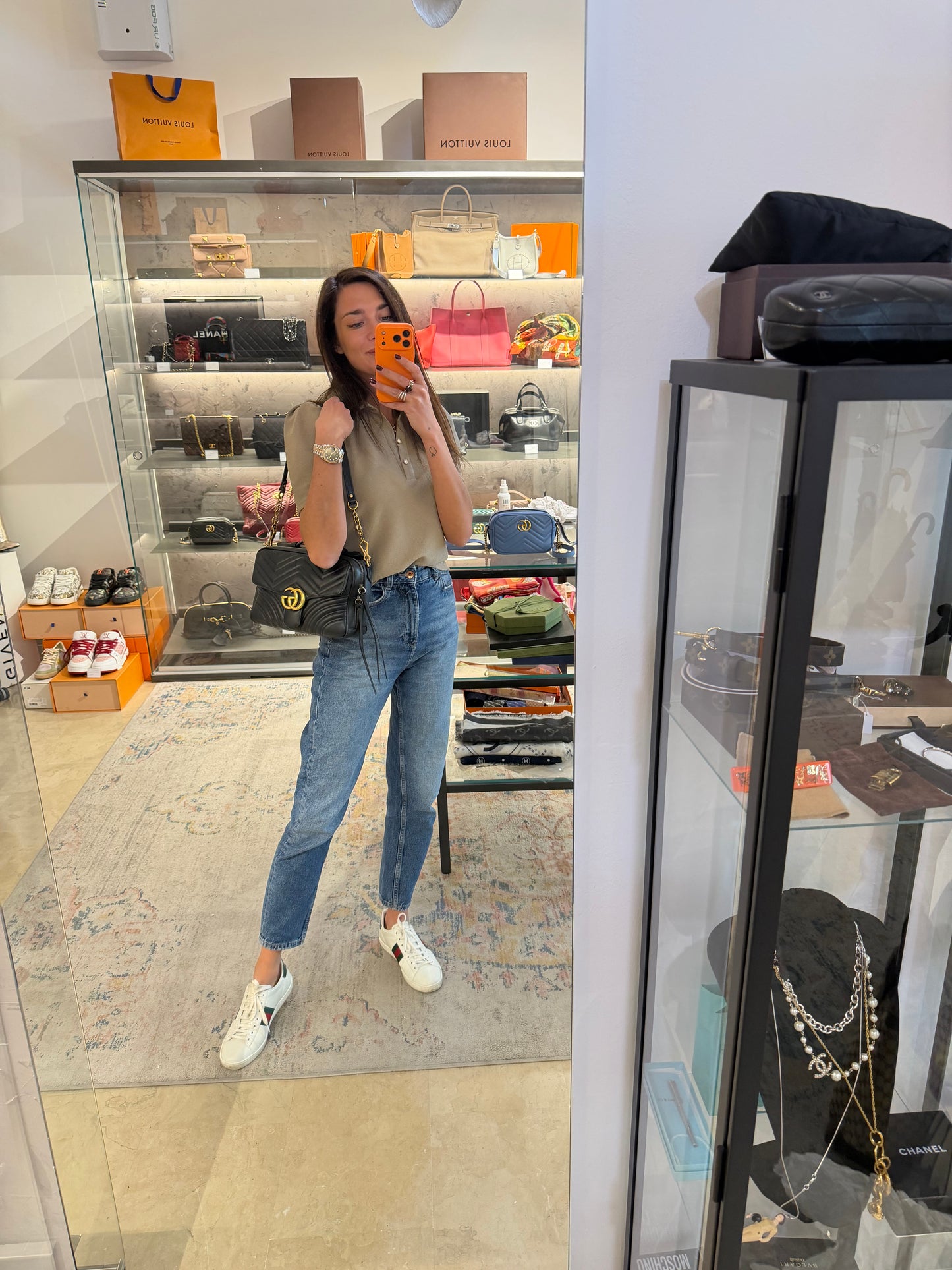 GUCCI MARMONT NERA TOP HANDLE BAG