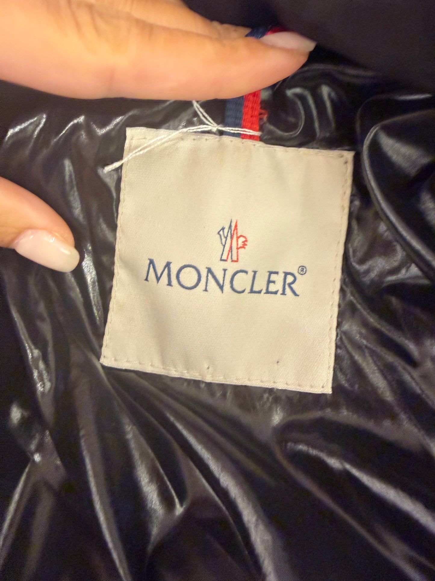 MONCLER PIUMINO LUNGO DONNA NERO CON CAPPUCCIO Tg 0