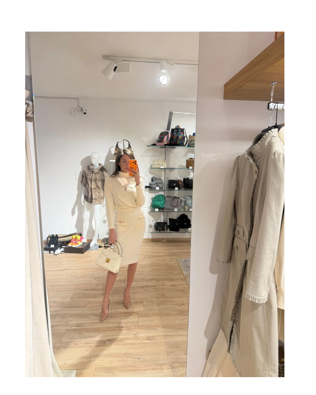 ABITO IN MAGLIA ELISABETTA FRANCHI CREMA