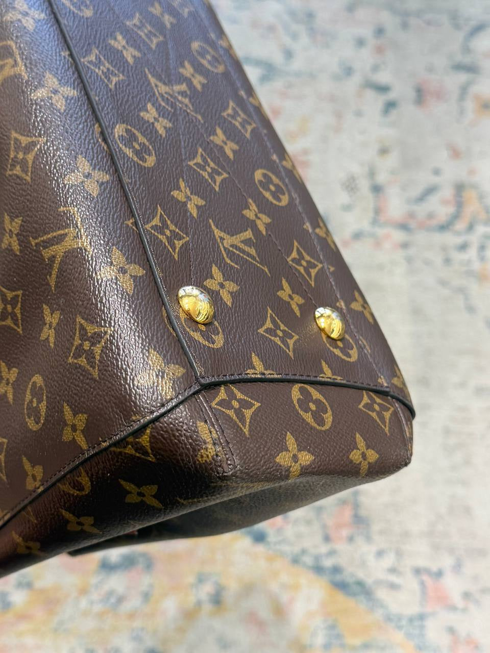 MONTAIGNE MM LOUIS VUITTON MONOGRAM