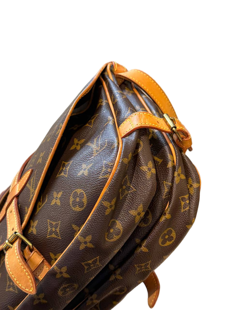 SAUMUR PM LOUIS VUITTON MONOGRAM CROSSBODY