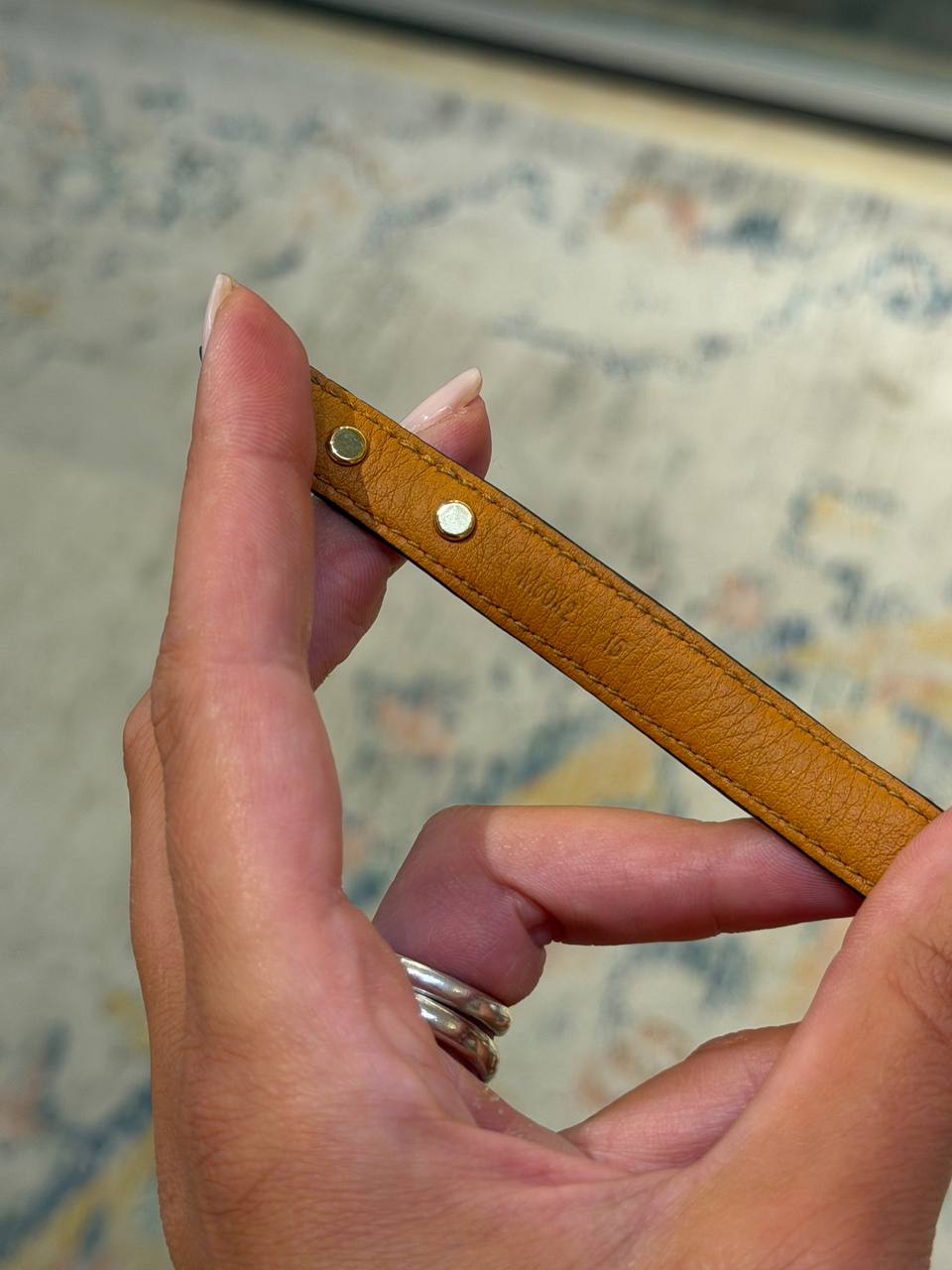 LOUIS VUITTON BRACCIALE MONOGRAM V DORATA