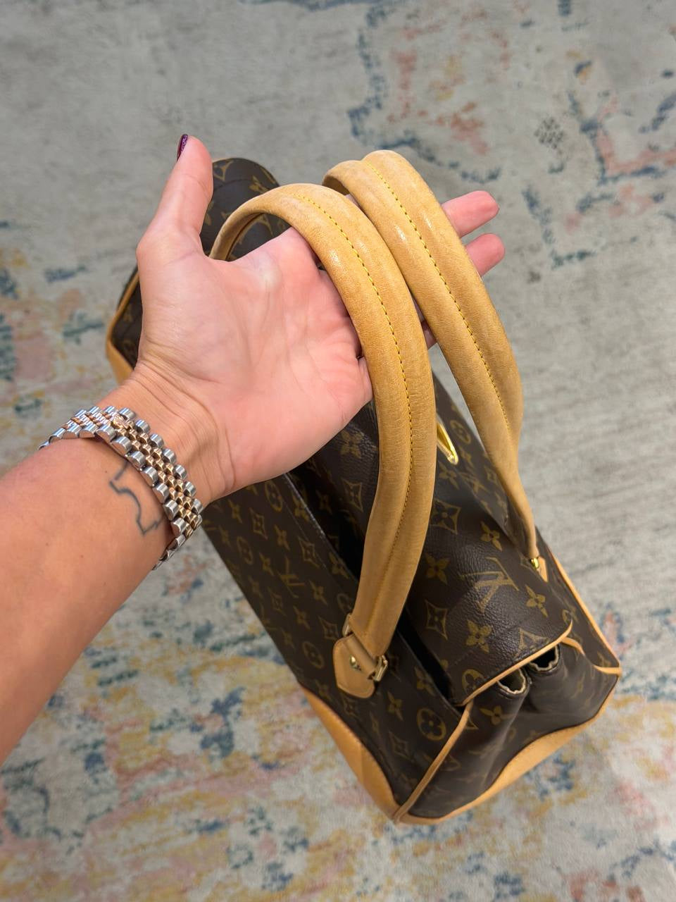 BEVERLY GM LOUIS VUITTON MONOGRAM HANDBAG