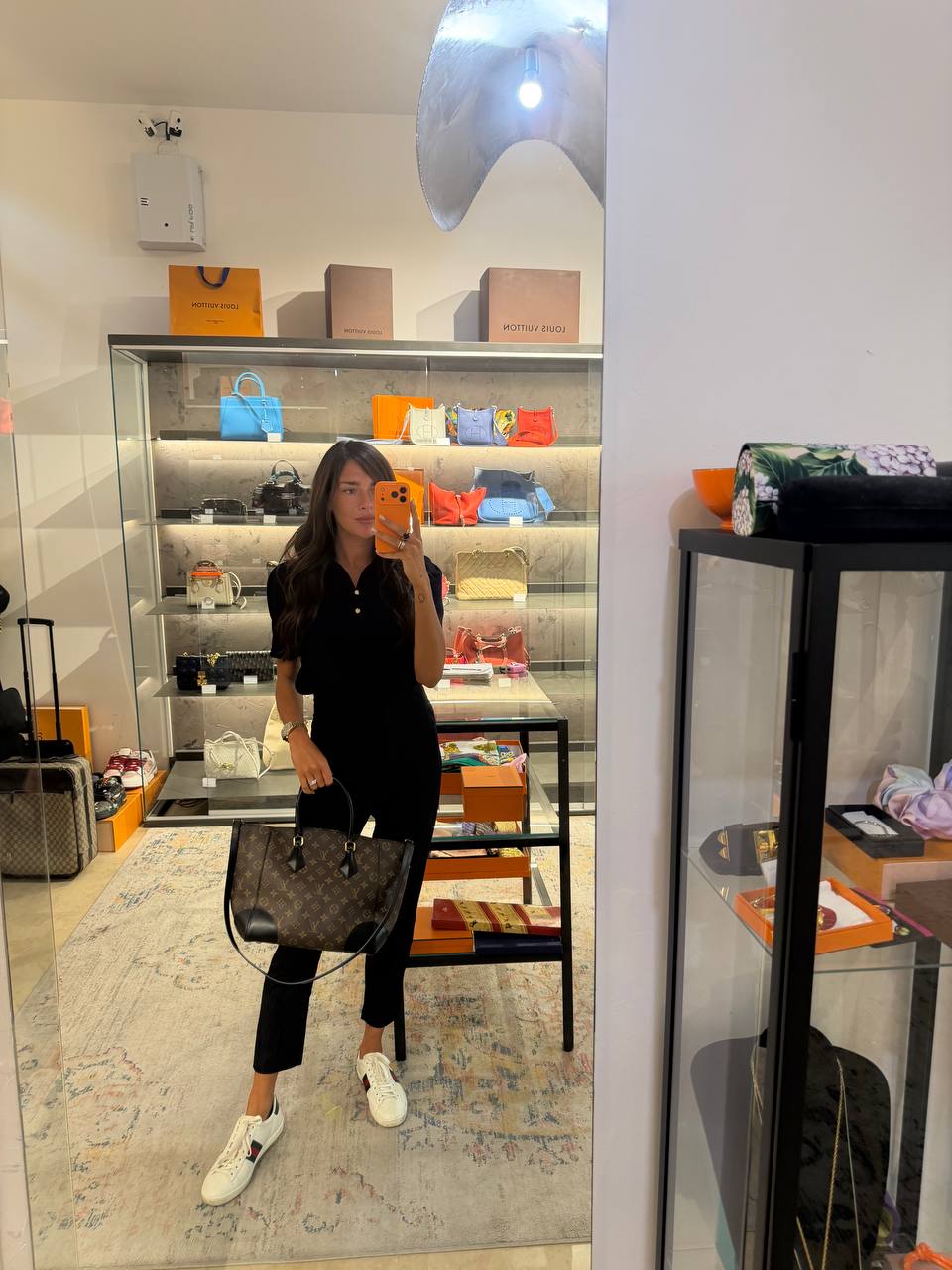 LOUIS VUITTON PHENIX MM RIFINITURE NERE
