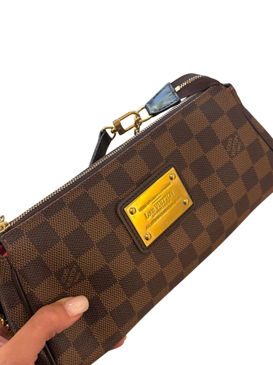 POCHETTE EVA DAMIER EBENE LOUIS VUITTON
