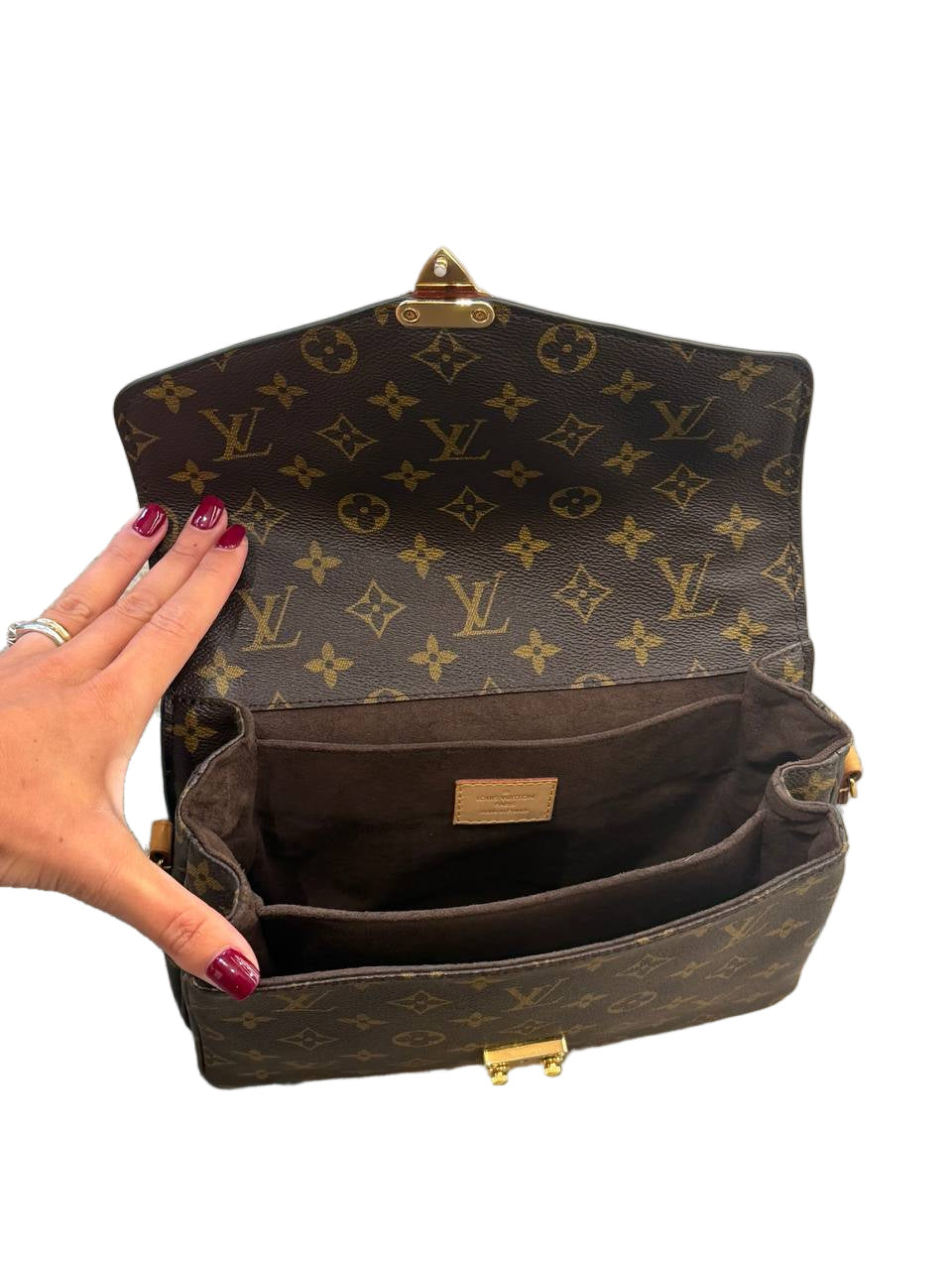 METIS MONOGRAM LOUIS VUITTON