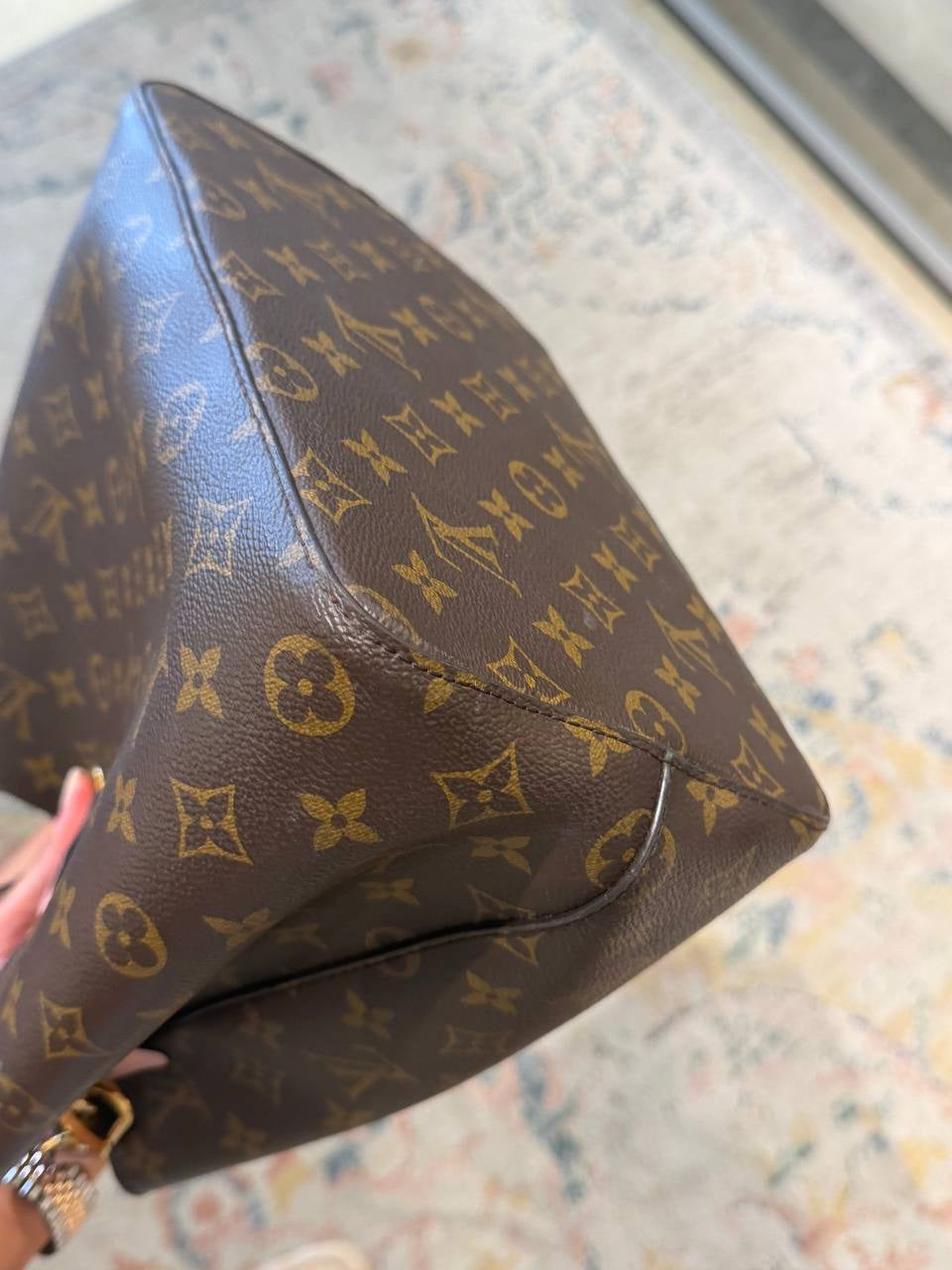 NEONOE MONOGRAM FINITURE ROSA LOUIS VUITTON