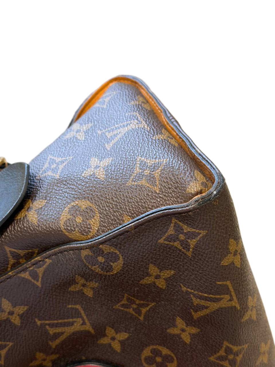 TUILIERES LOUIS VUITTON MONOGRAM MANICI ROSSI
