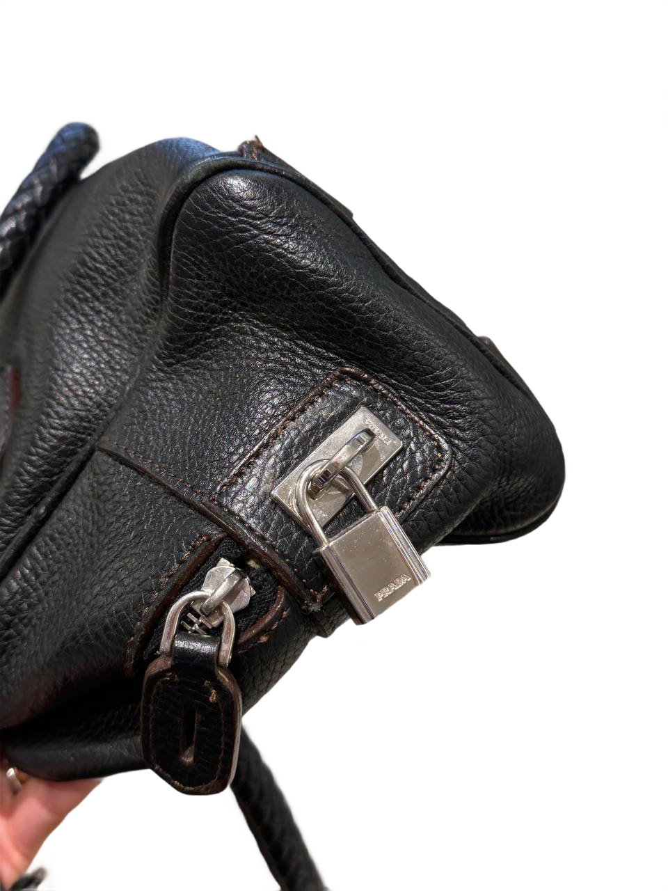 BORSA PRADA IN PELLE NERA MANICI INTRECCIATI