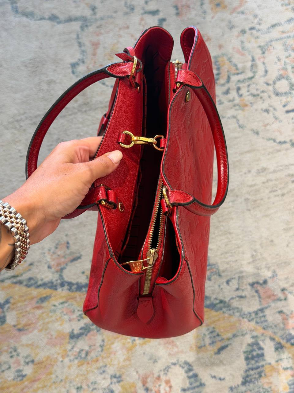 MONTAIGNE MM LOUIS VUITTON PELLE EMPREINTE ROSSA