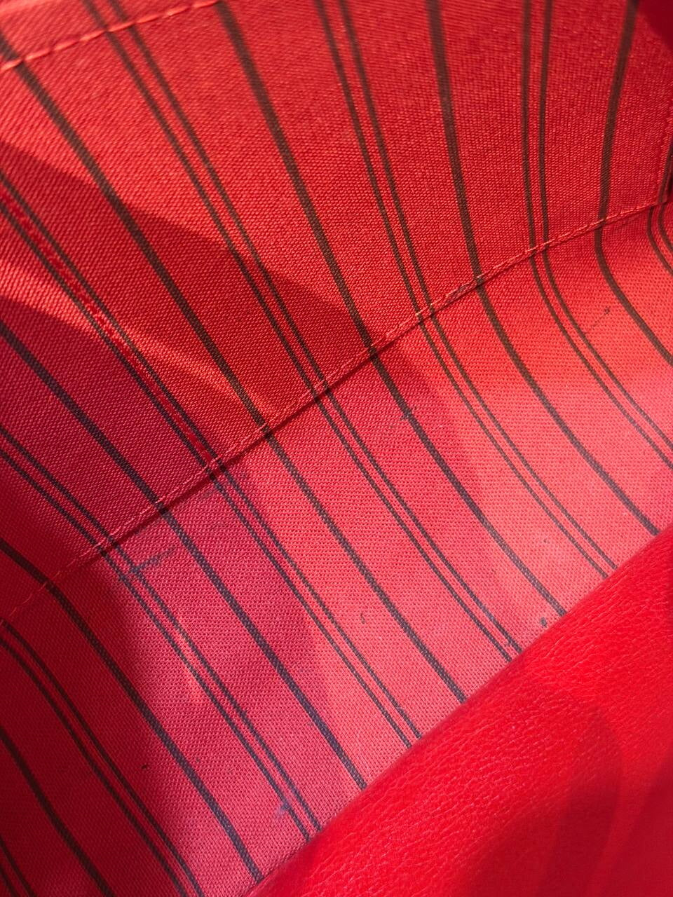 MONTAIGNE MM PELLE EMPREINTE ROSSA LOUIS VUITTON