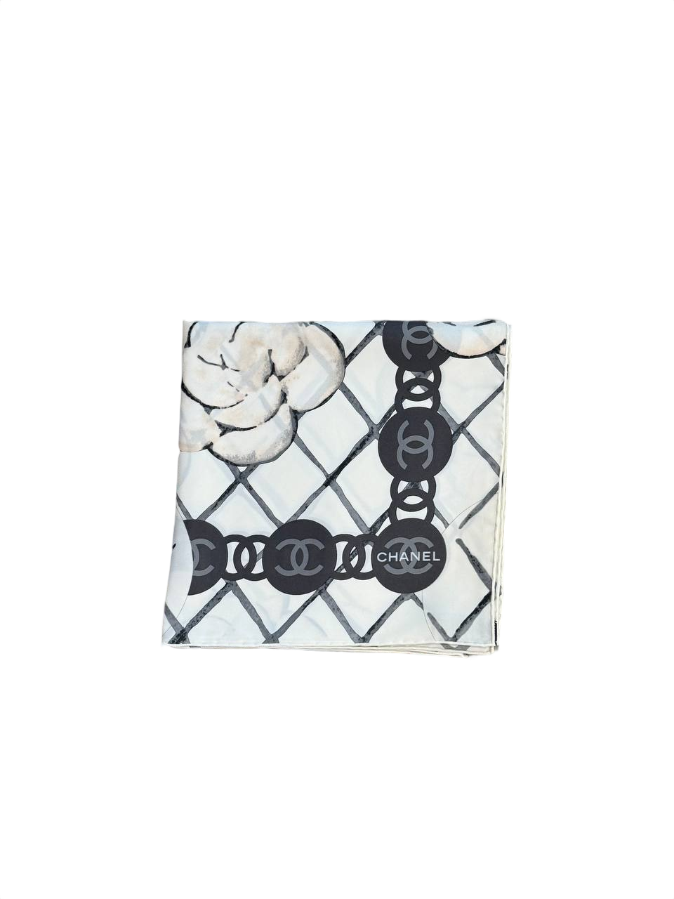 FOULARD CHANEL CAMÉLIA BIANCO NERO