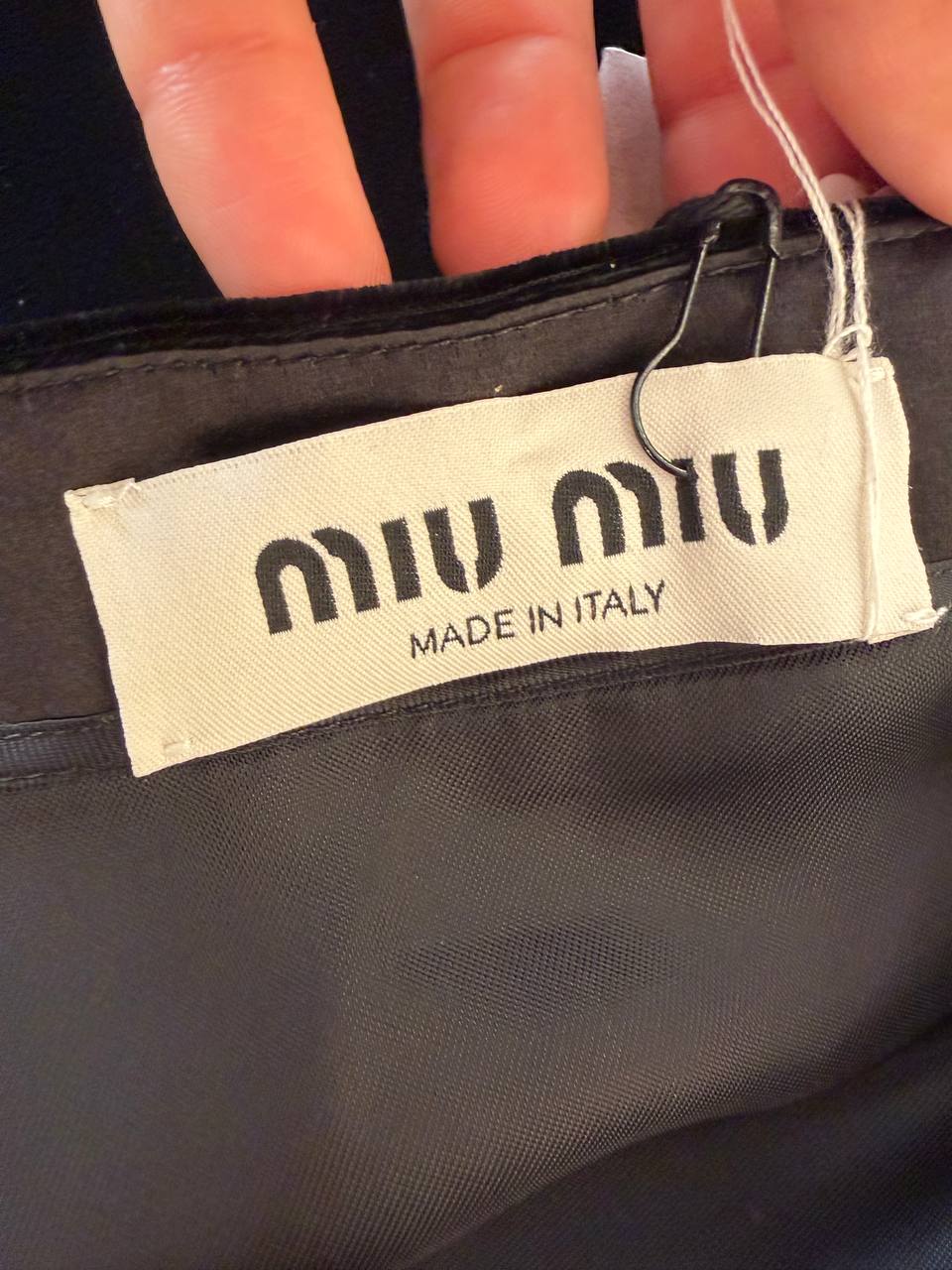 GONNA MIUMIU VELLUTO NERO CON BOTTONI GIOIELLO Tg 44