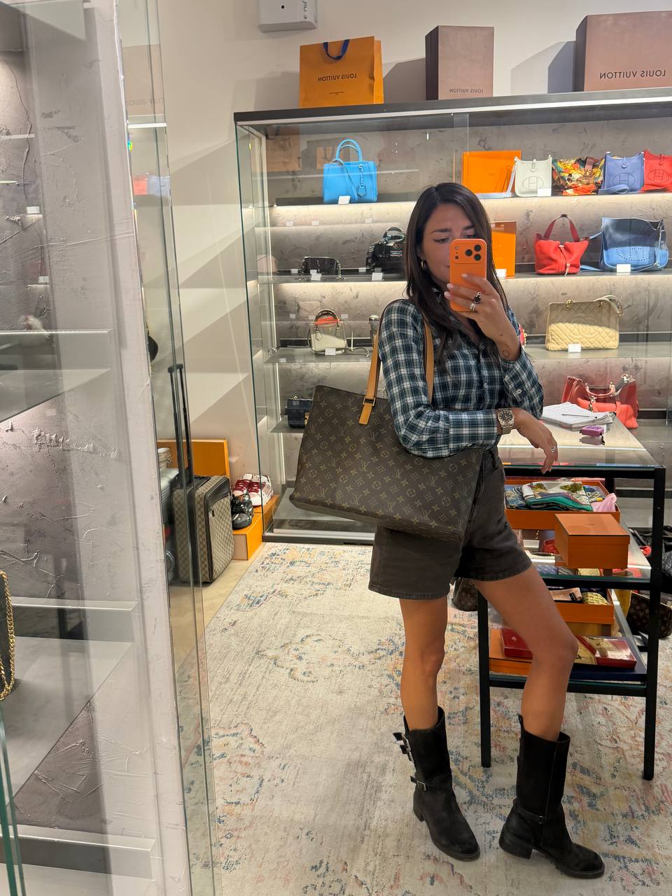 LOUIS VUITTON LUCO TOTE MONOGRAM