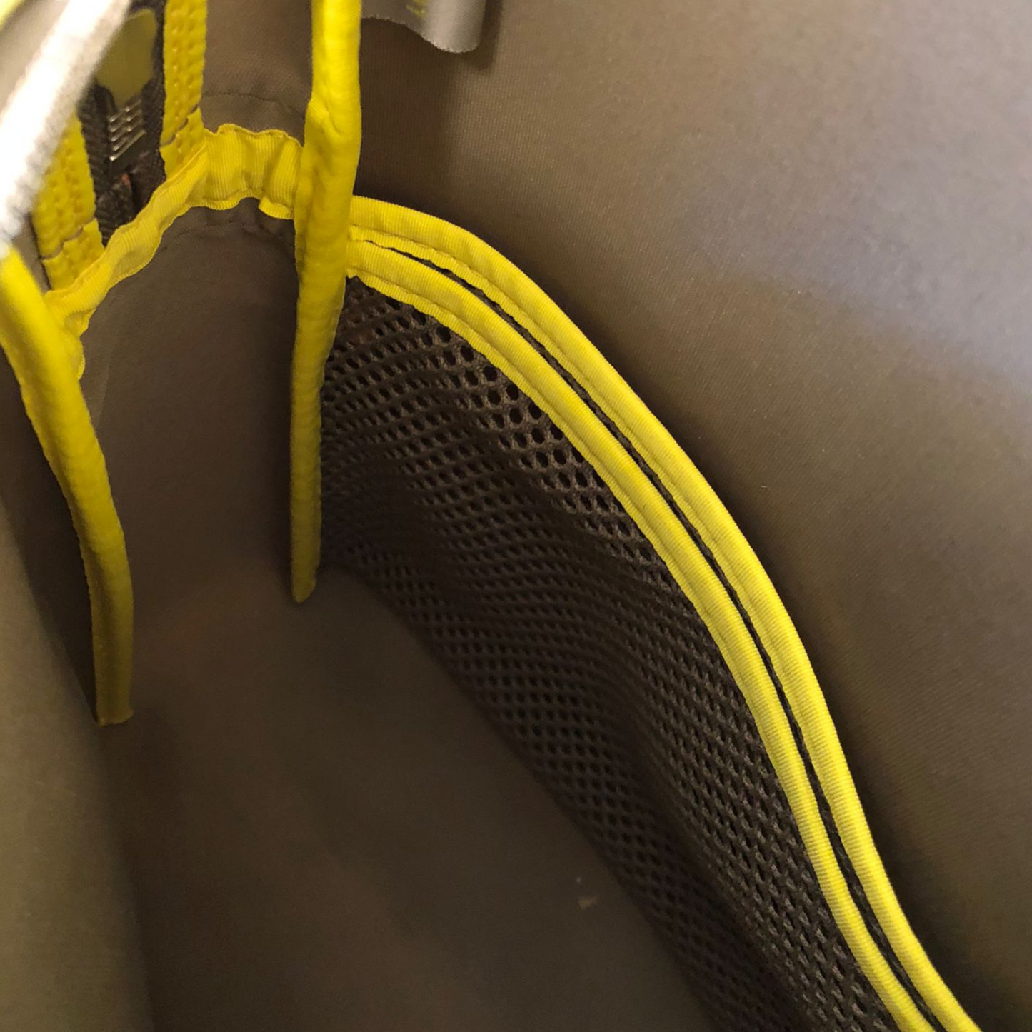 LOUIS VUITTON CUP WEATHERLY CROSSBODY