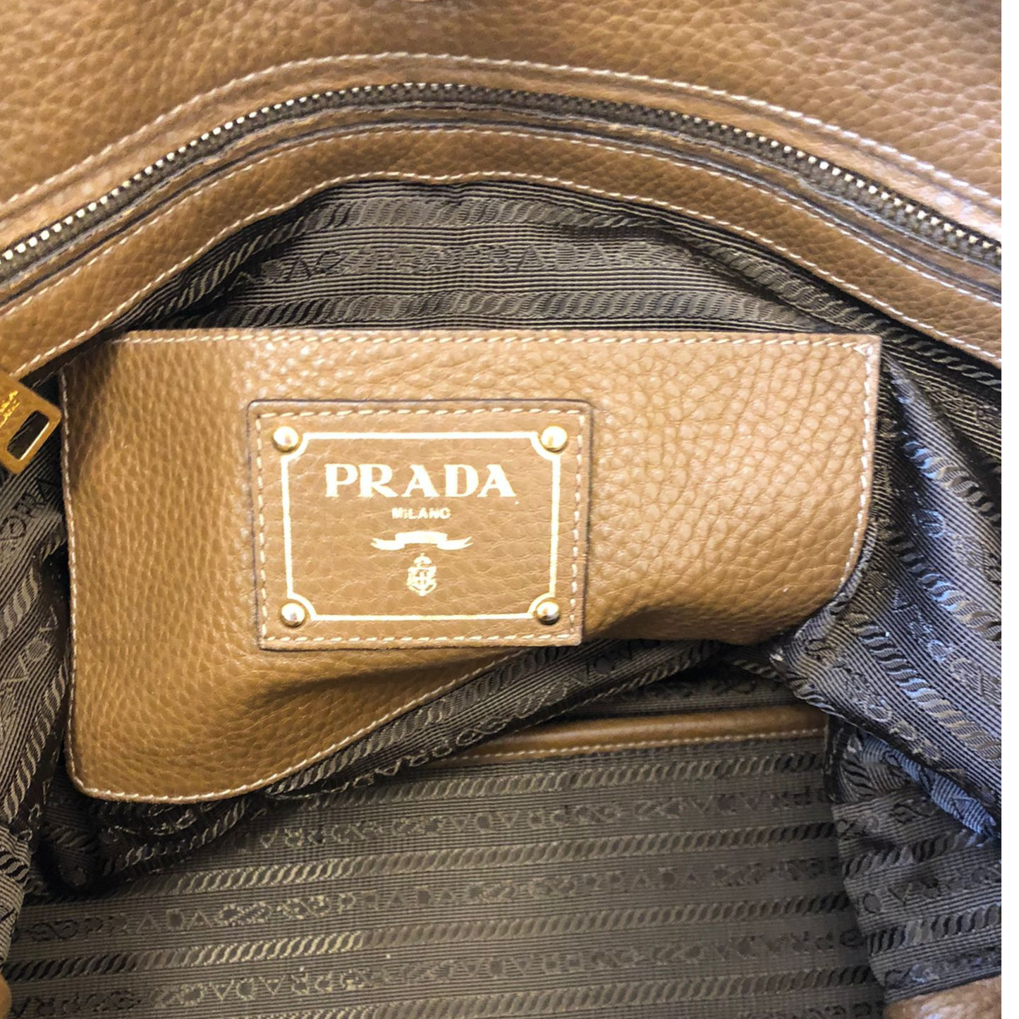 PRADA TOTE BAG COLOR CAMMELLO