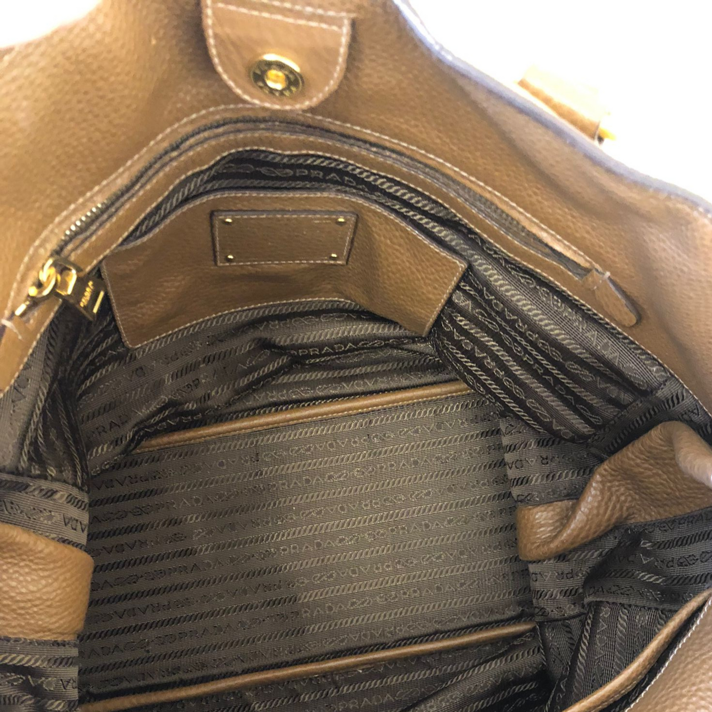 PRADA TOTE BAG COLOR CAMMELLO