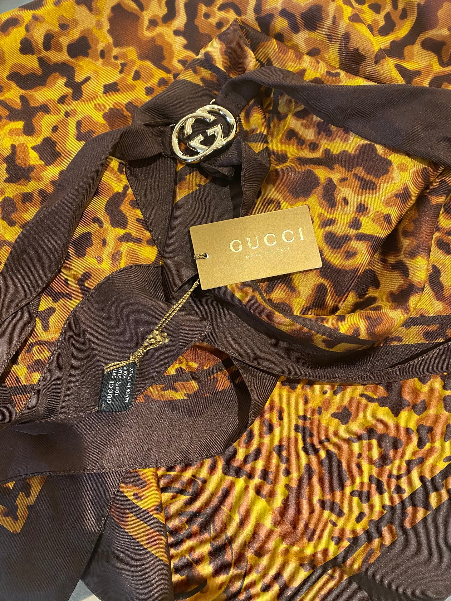 TOP/FOULARD GUCCI